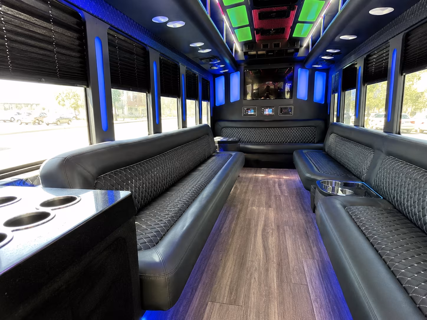 harrisburg 15 passenger party bus inside