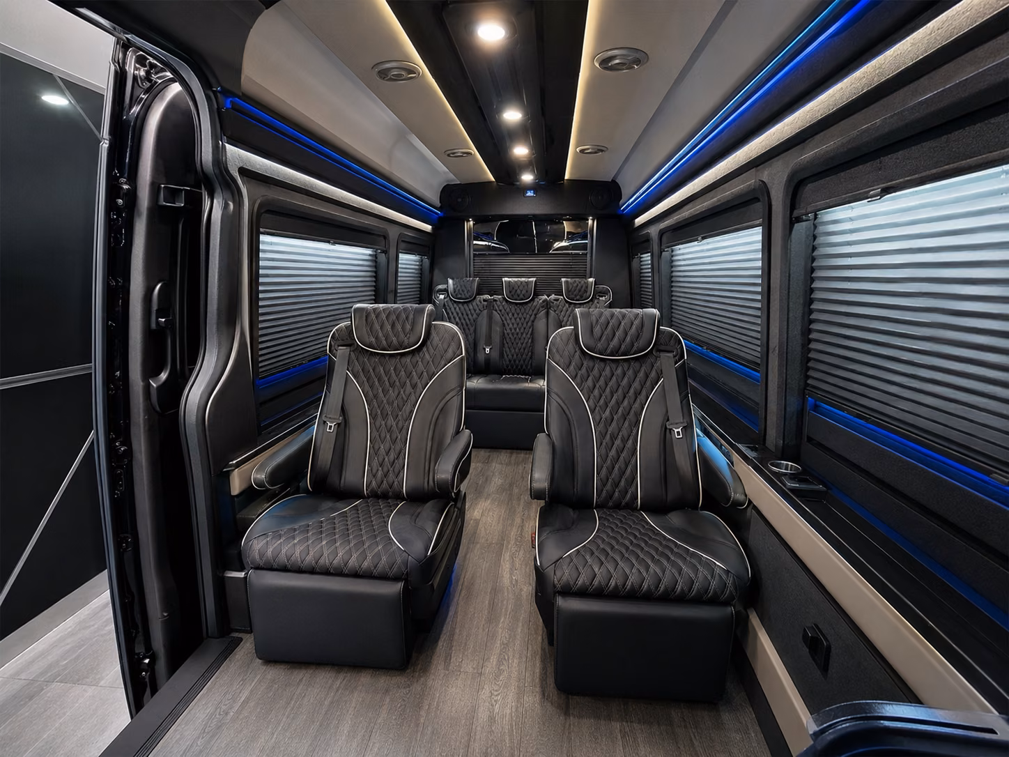 look no further for legislative and state government group airport transfers