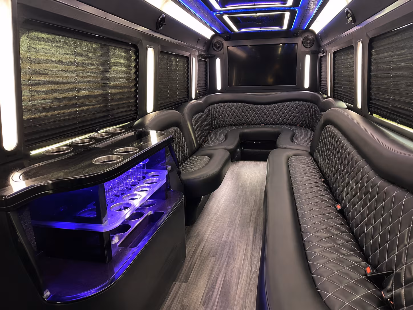 tr ouml egs independent brewing hershey brewery scene party bus rental