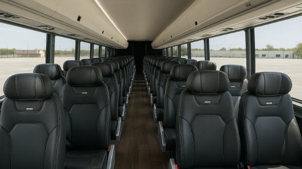 harrisburg 28 passenger minibus rental